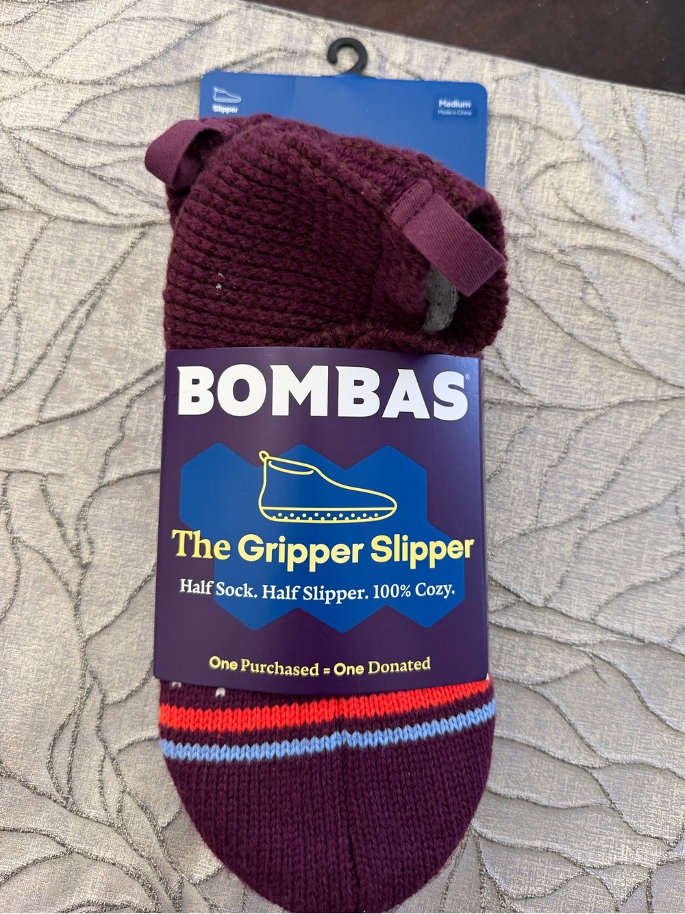Bombas Gripper Slipper -Brand New (medium)